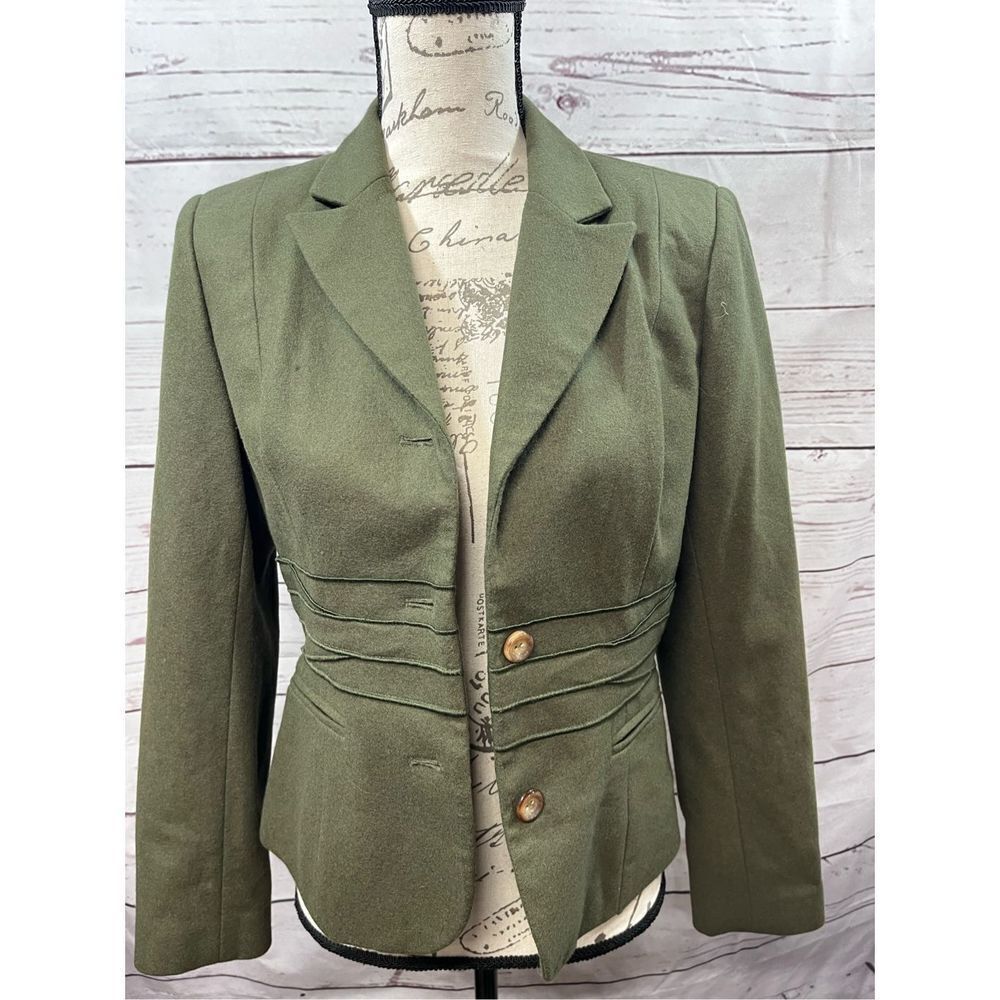 Harve‎ Benard size 4 army green suit jacket